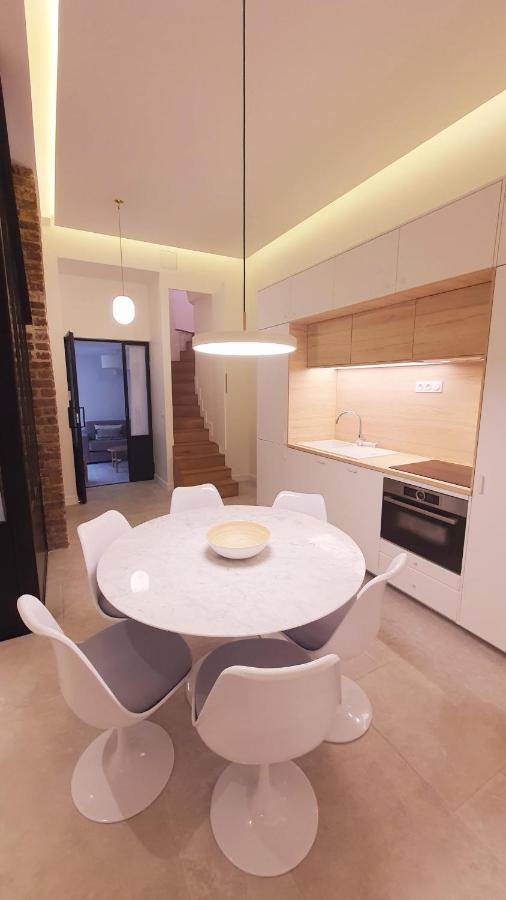 Charles V Apartment ปารีส ภายนอก รูปภาพ